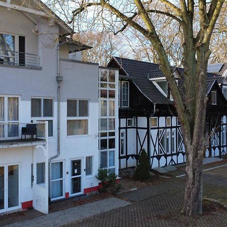 Schwanenburg Apartments Kolonie Rontgental Экстерьер фото