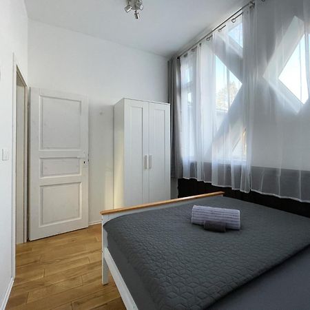 Schwanenburg Apartments Kolonie Rontgental Экстерьер фото