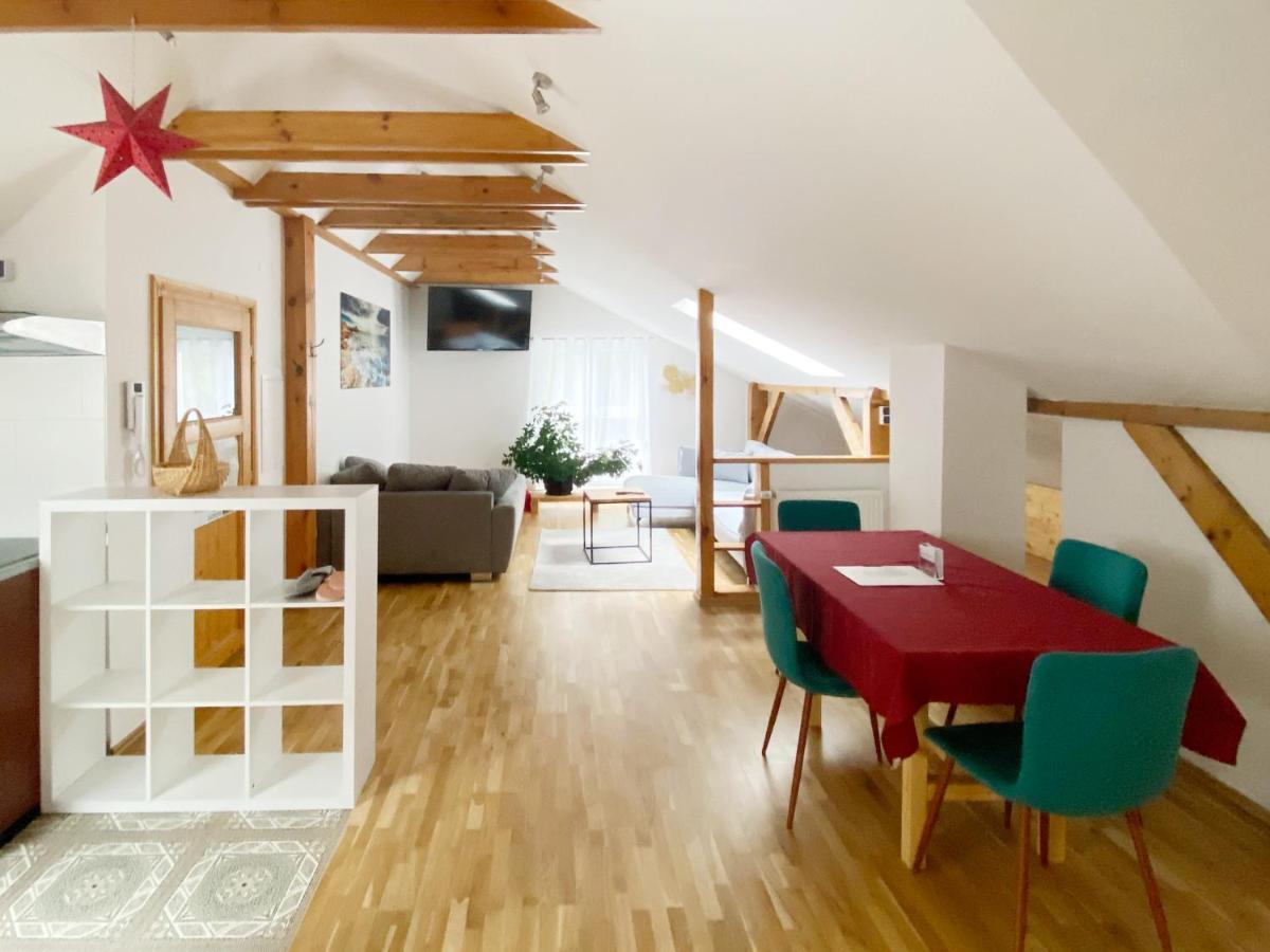 Schwanenburg Apartments Kolonie Rontgental Экстерьер фото