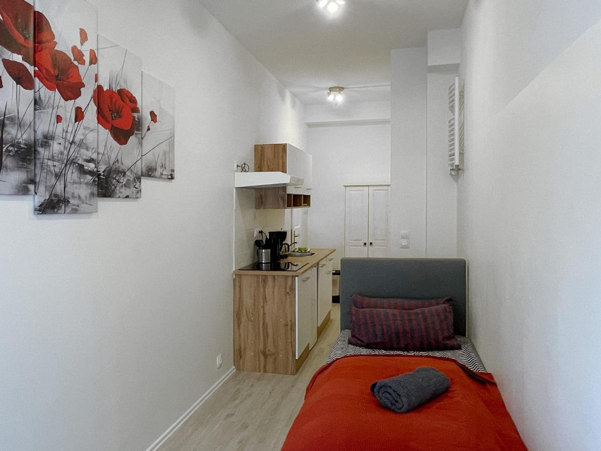Schwanenburg Apartments Kolonie Rontgental Экстерьер фото
