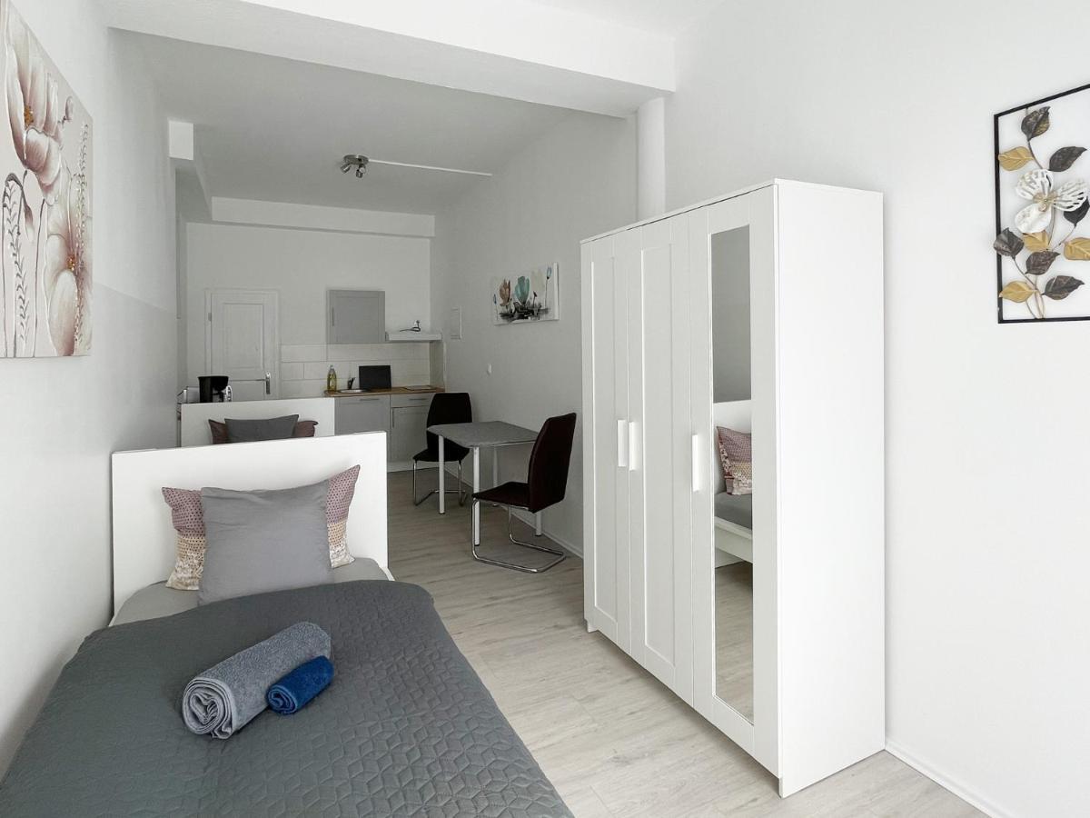 Schwanenburg Apartments Kolonie Rontgental Экстерьер фото