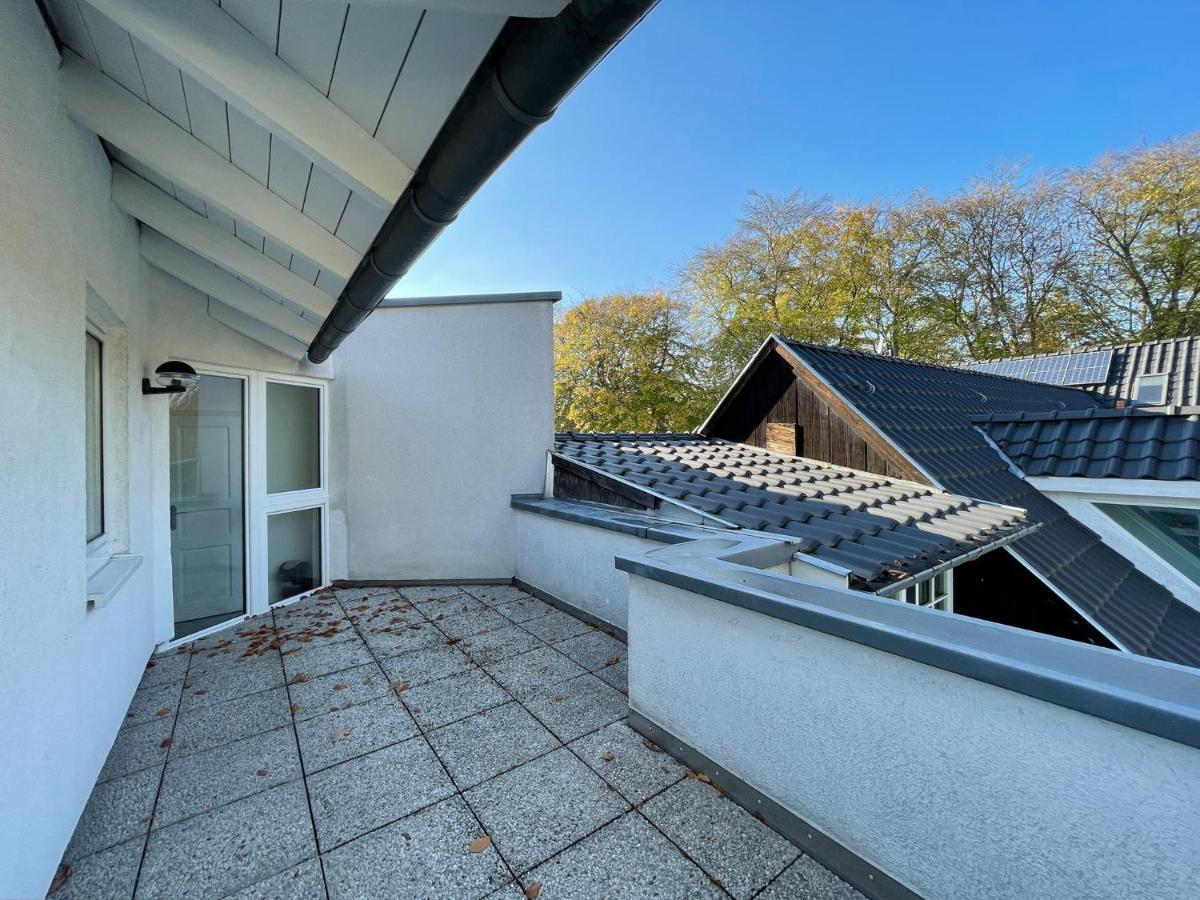 Schwanenburg Apartments Kolonie Rontgental Экстерьер фото