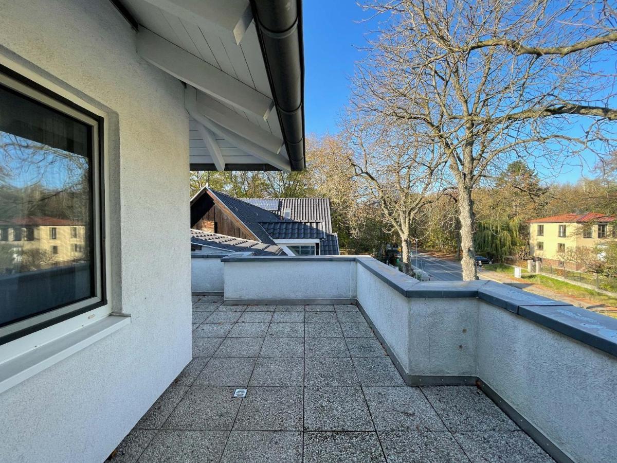 Schwanenburg Apartments Kolonie Rontgental Экстерьер фото